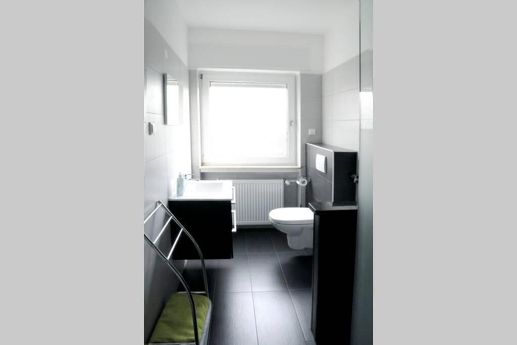 Traumhafte Kurstadt Apartment Moderne 2Zkb Balkon-Parkplatz 7-24 Check-In Bad Nauheim Dış mekan fotoğraf