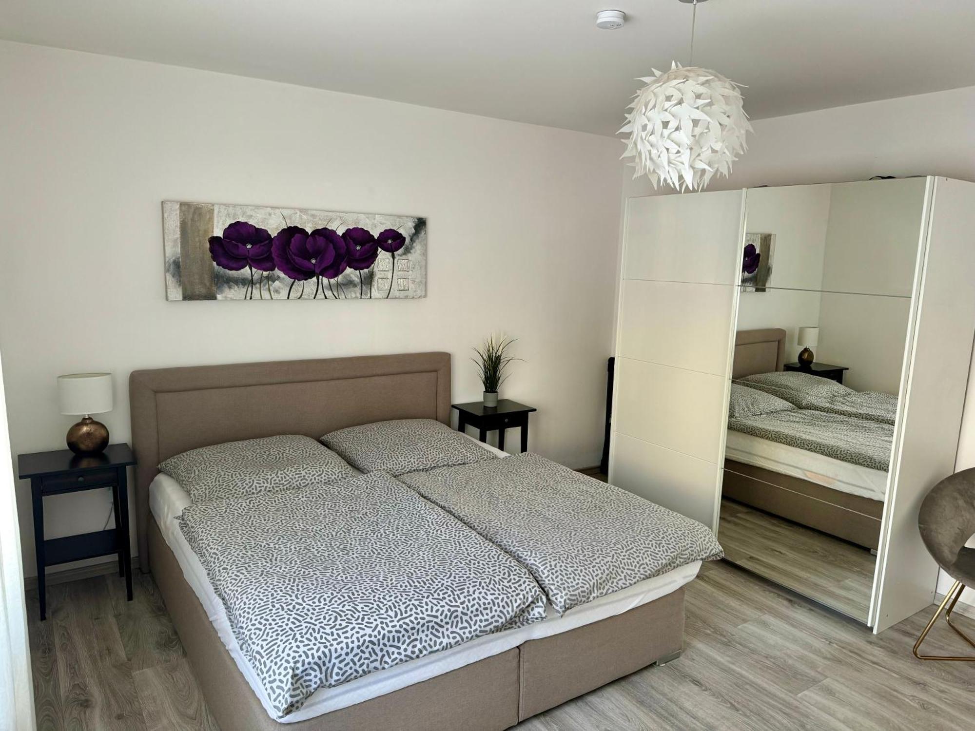 Traumhafte Kurstadt Apartment Moderne 2Zkb Balkon-Parkplatz 7-24 Check-In Bad Nauheim Dış mekan fotoğraf